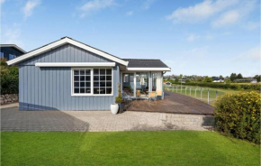 Cozy Home In Hejls With House Sea View Hejls